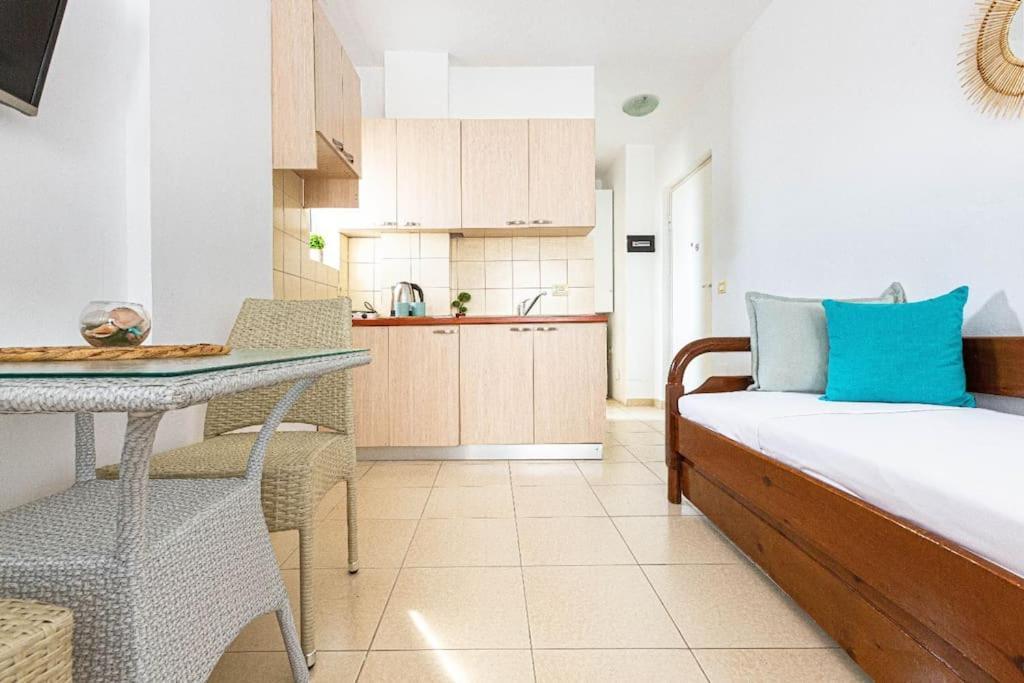 New - Super Sea View N' Easy Access Apartment *